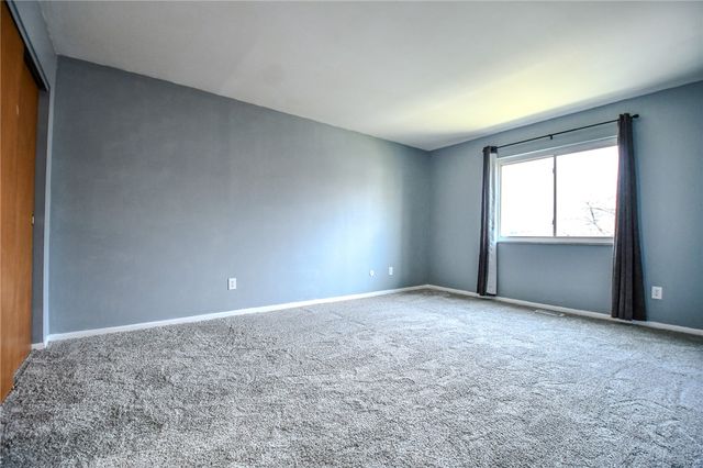 5655 E Coach Drive I, Kettering, OH 45440