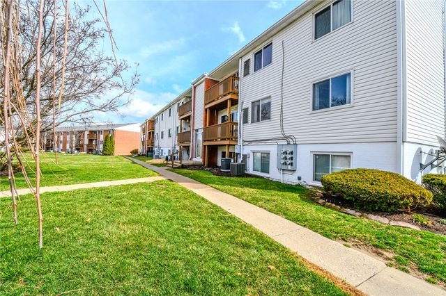 5655 E Coach Drive I, Kettering, OH 45440