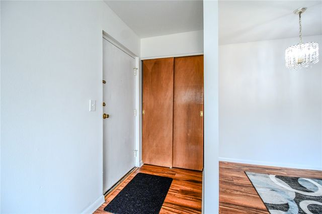 5655 E Coach Drive I, Kettering, OH 45440