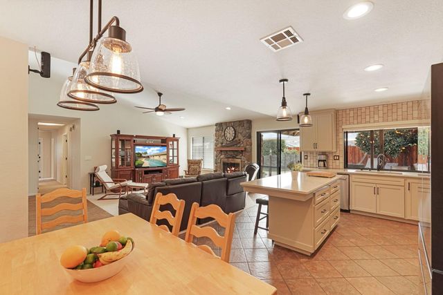 764 Adare Way, Galt, CA 95632