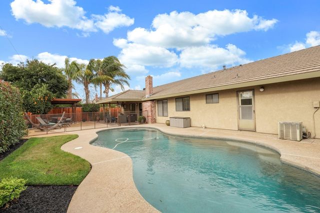 764 Adare Way, Galt, CA 95632