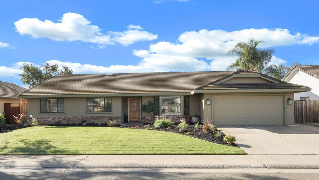 764 Adare Way, Galt, CA 95632