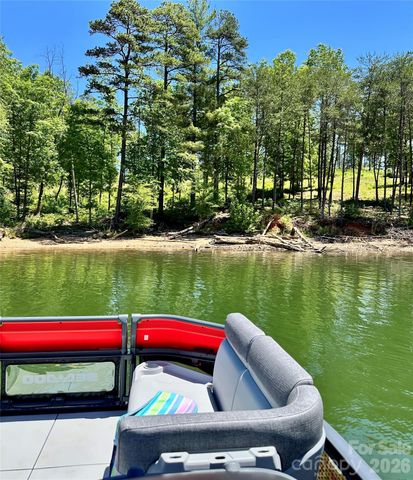 2960 Jumping Run 89, Connelly Springs, NC 28612