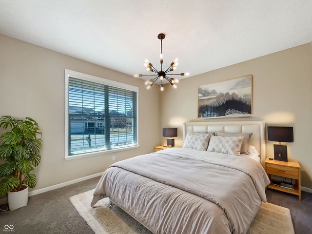 643 Bracknell Drive, Avon, IN 46123