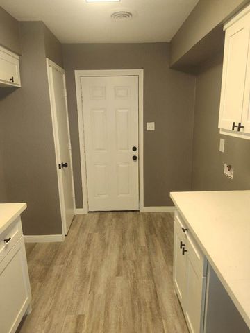 2687 Gessner Road 702, Houston, TX 77080