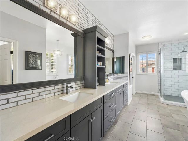 2534 Cornerstone Lane, Costa Mesa, CA 92626