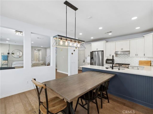 2534 Cornerstone Lane, Costa Mesa, CA 92626