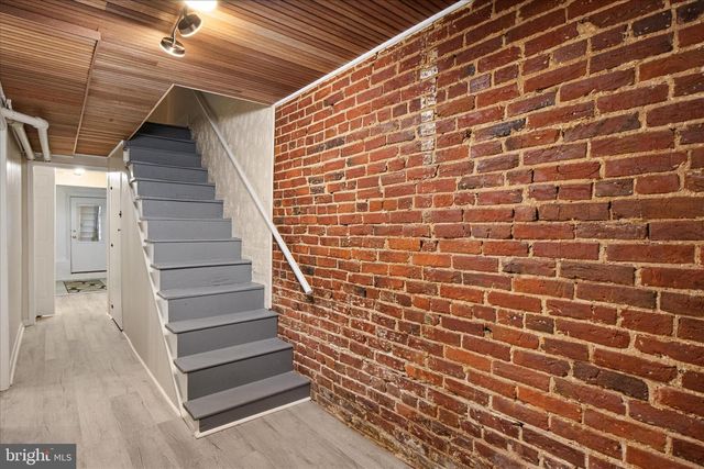 140 11TH ST NE, Washington, DC 20002