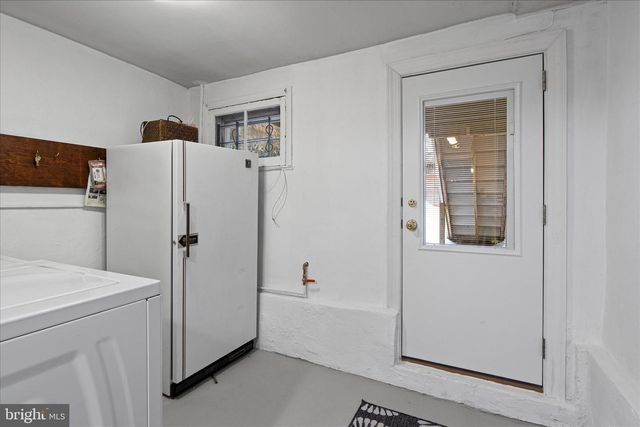 140 11TH ST NE, Washington, DC 20002