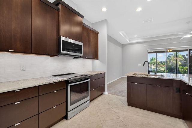 2389 PAWTUCKET PASS, Mount Dora, FL 32757