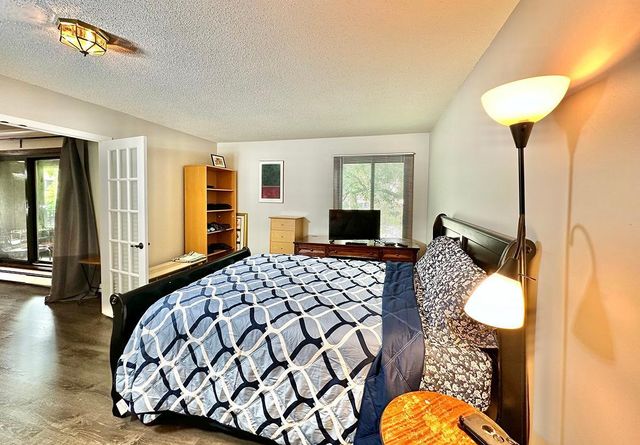 7510 Cahill Road 214B, Edina, MN 55439