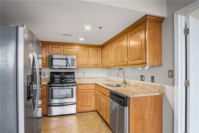 600 Admiral Boulevard 507, Kansas City, MO 64106