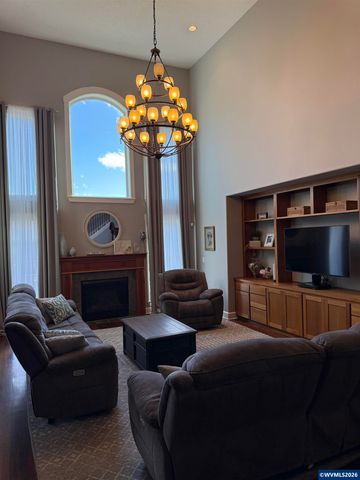 3730 Aberdeen St S, Salem, OR 97302