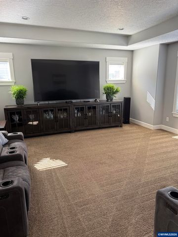 3730 Aberdeen St S, Salem, OR 97302