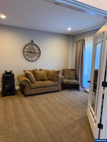 3730 Aberdeen St S, Salem, OR 97302