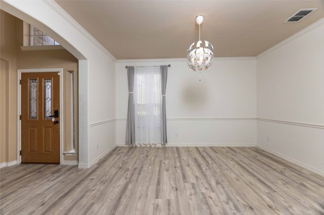 1125 Annalea Cove Drive, Lewisville, TX 75056