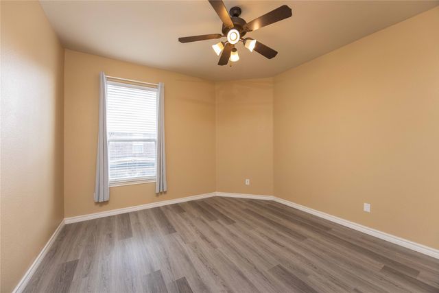 1125 Annalea Cove Drive, Lewisville, TX 75056