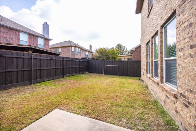 1125 Annalea Cove Drive, Lewisville, TX 75056