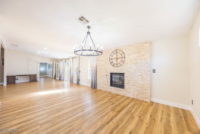 8217 Cabin Springs Avenue, Las Vegas, NV 89131