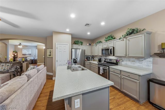 2695 Ivoryhill Street, Las Vegas, NV 89135