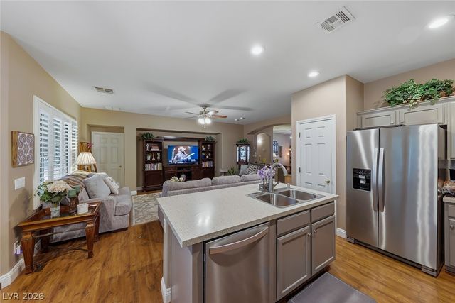 2695 Ivoryhill Street, Las Vegas, NV 89135