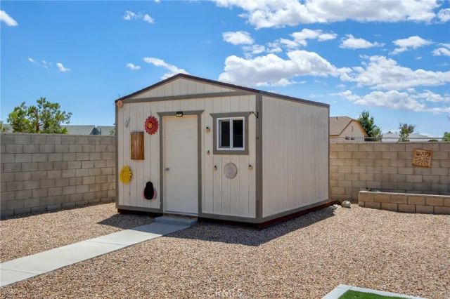 13178 Setancket, Apple Valley, CA 92308