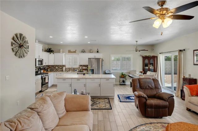 13178 Setancket, Apple Valley, CA 92308