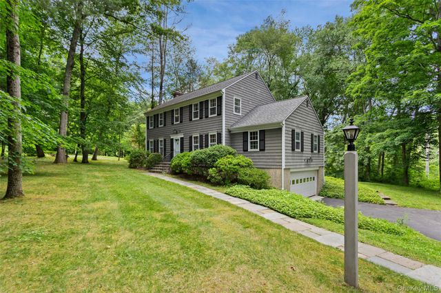 29 Cartway Lane W, Bedford, NY 10506
