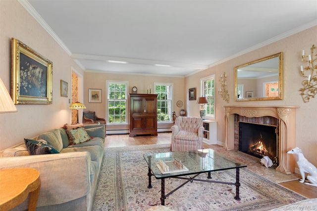 29 Cartway Lane W, Bedford, NY 10506