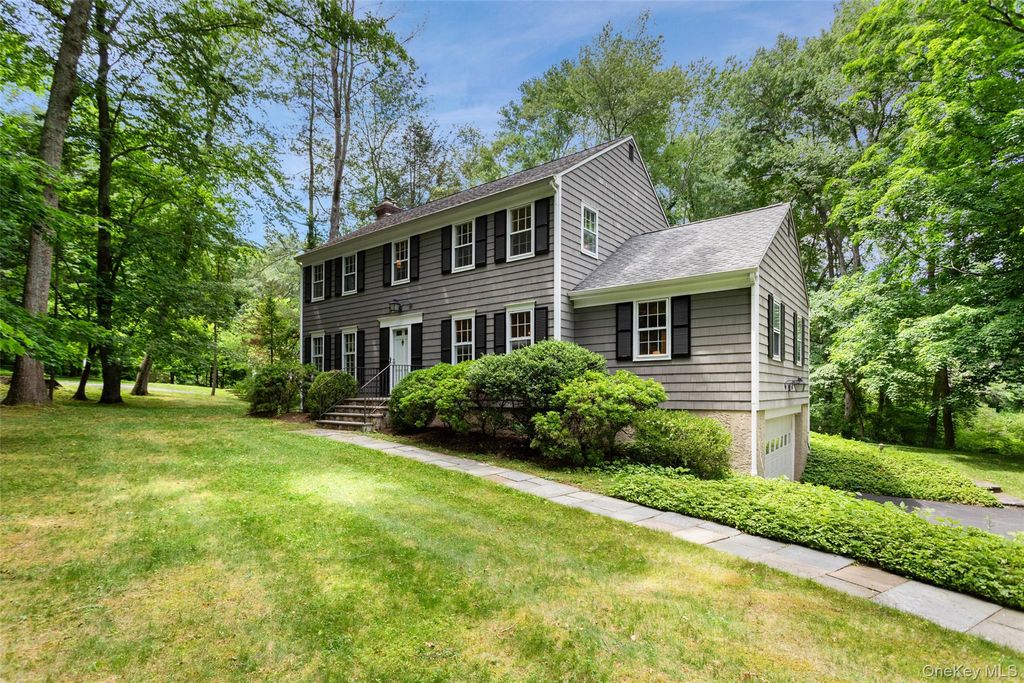 29 Cartway Lane W, Bedford, NY 10506