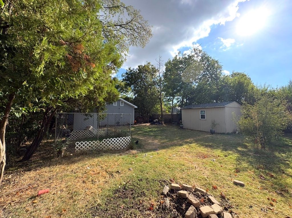 3859 Wemdon Drive, Dallas, TX 75220 — photo 2