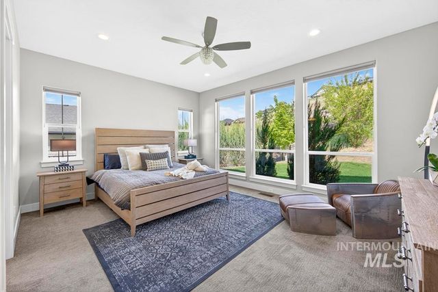 6004 E Hootowl Dr, Boise, ID 83716