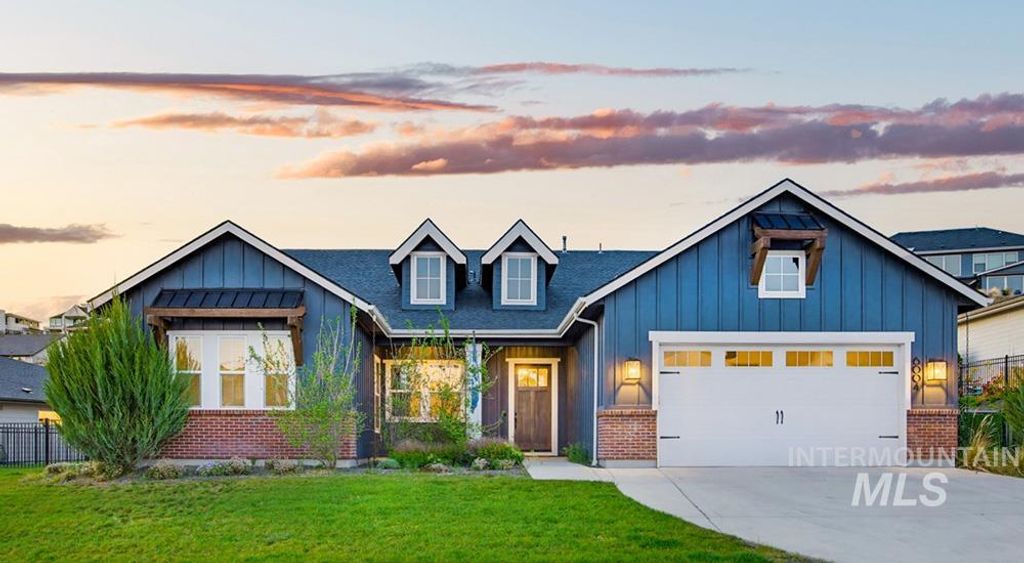 6004 E Hootowl Dr, Boise, ID 83716