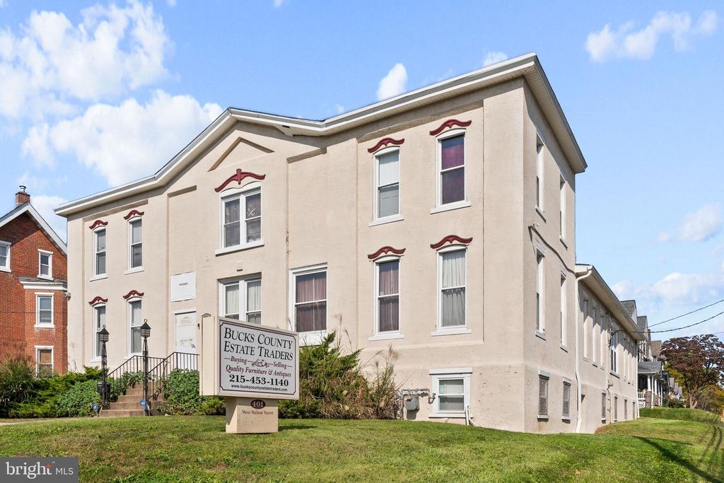 401 W WALNUT ST, PERKASIE, PA 18944 — photo 4