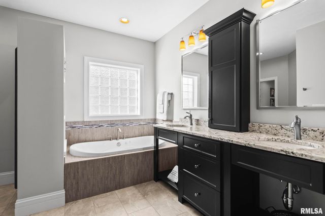 2804 Pat Tillman Drive, Springfield, IL 62711