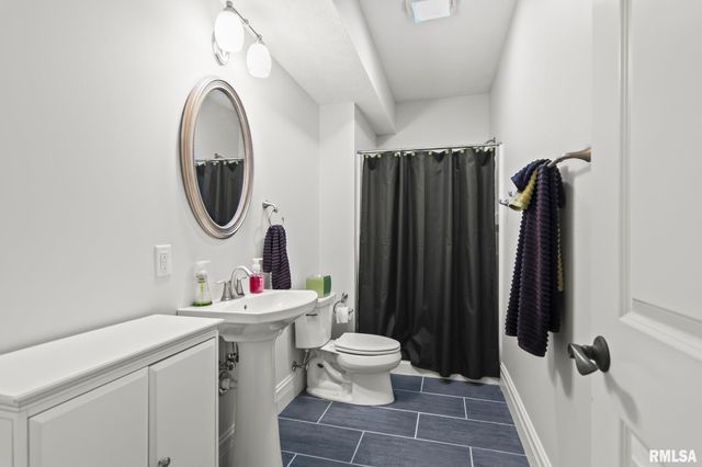 2804 Pat Tillman Drive, Springfield, IL 62711