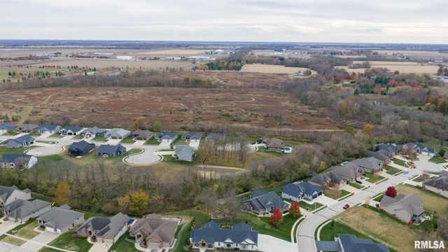 2804 Pat Tillman Drive, Springfield, IL 62711