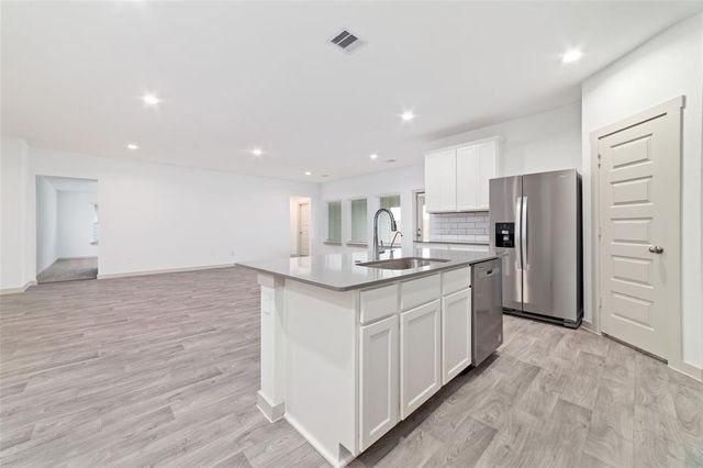 7207 Sunbreeze Lane, Rosenberg, TX 77469