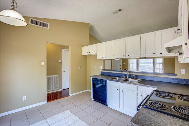 4624 Baytree Drive, Fort Worth, TX 76137