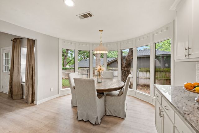 2214 Wilson Drive, Arlington, TX 76011