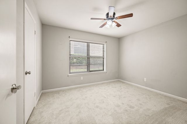 2214 Wilson Drive, Arlington, TX 76011