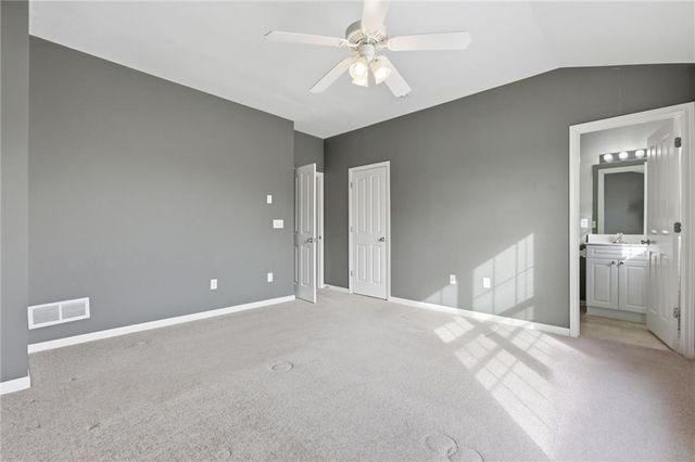 7671 W 158th Terrace, Overland Park, KS 66223