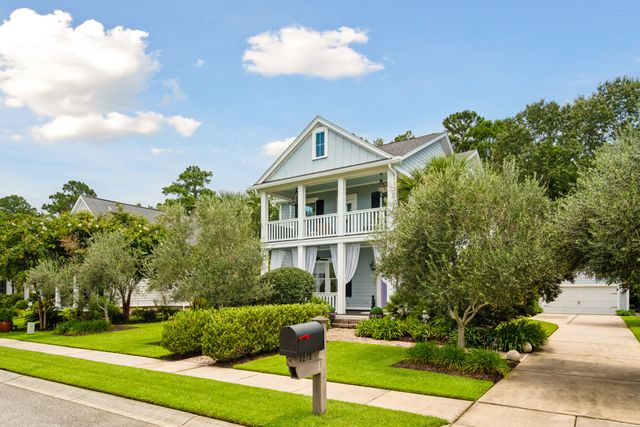 4278 Home Town Lane, Ravenel, SC 29470