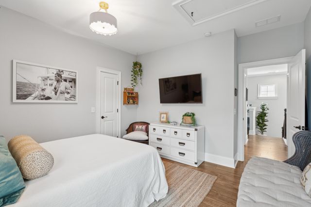 4278 Home Town Lane, Ravenel, SC 29470