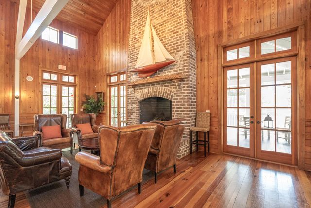 4278 Home Town Lane, Ravenel, SC 29470