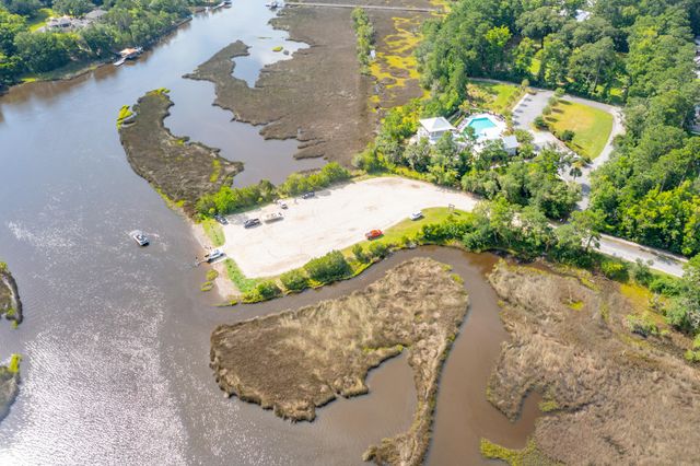 4278 Home Town Lane, Ravenel, SC 29470