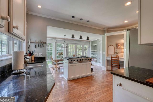 1194 Main Street, Andrews, NC 28901