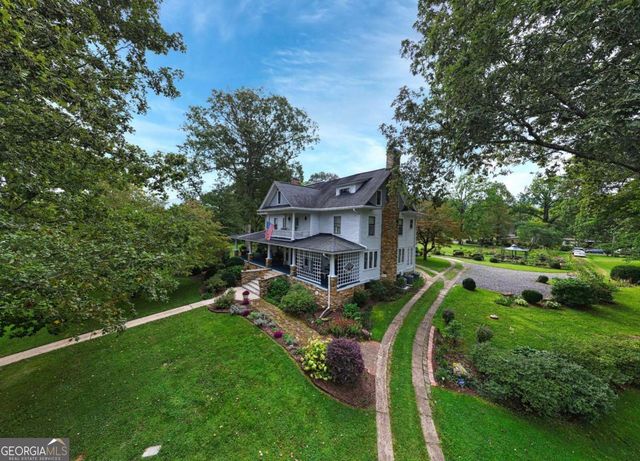 1194 Main Street, Andrews, NC 28901