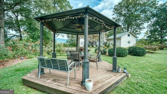 1194 Main Street, Andrews, NC 28901