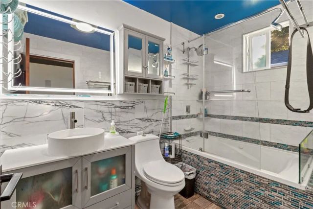 6809 Haywood Street, Tujunga, CA 91042